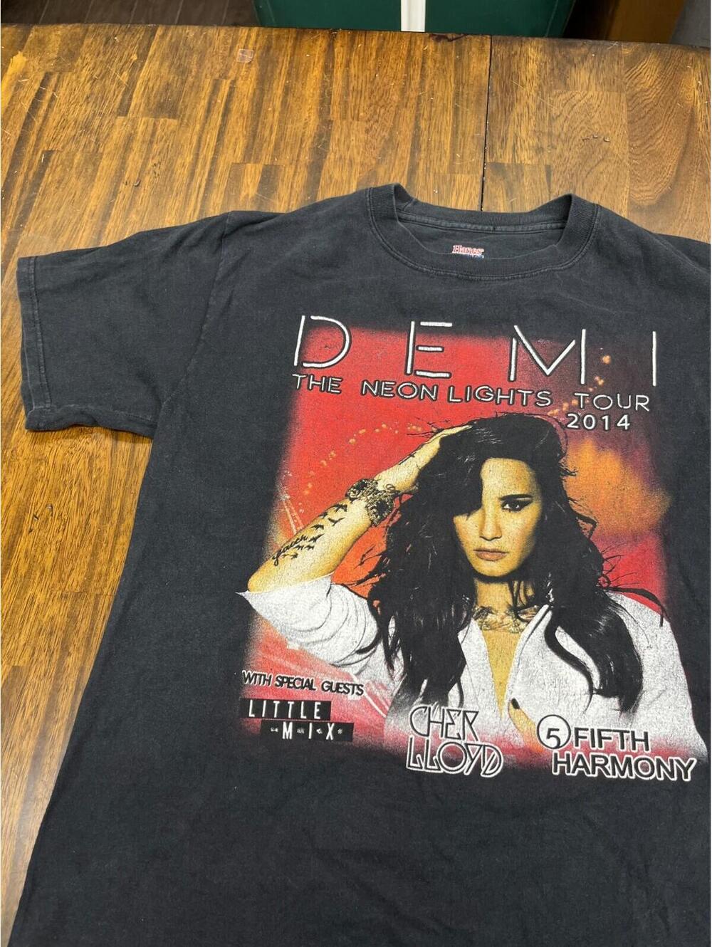 Demi Lovato Shirt Medium Black Neon Lights Tour 2014 Fifth Harmony Little Mix